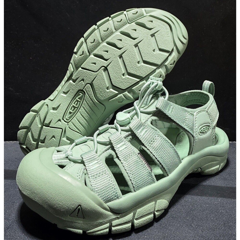New Keen WMNS Newport H2 Monochrome Granite Green Waterproof Women's Size 10